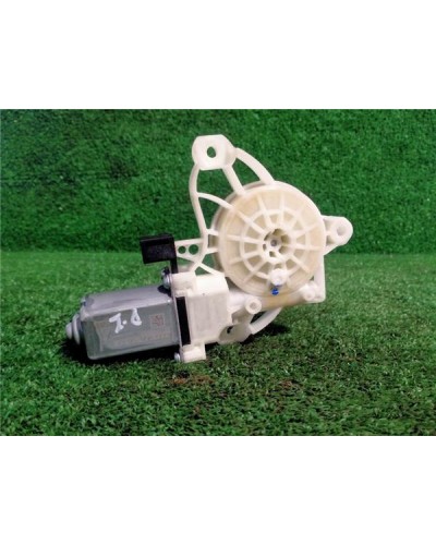 MOTOR ELEVALUNAS DEL. IZDO.