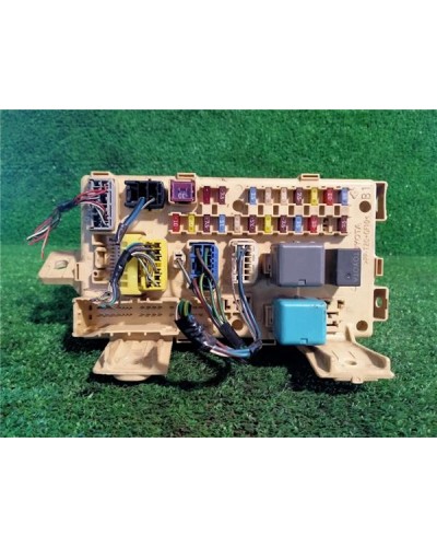 CAJA FUSIBLES/RELE