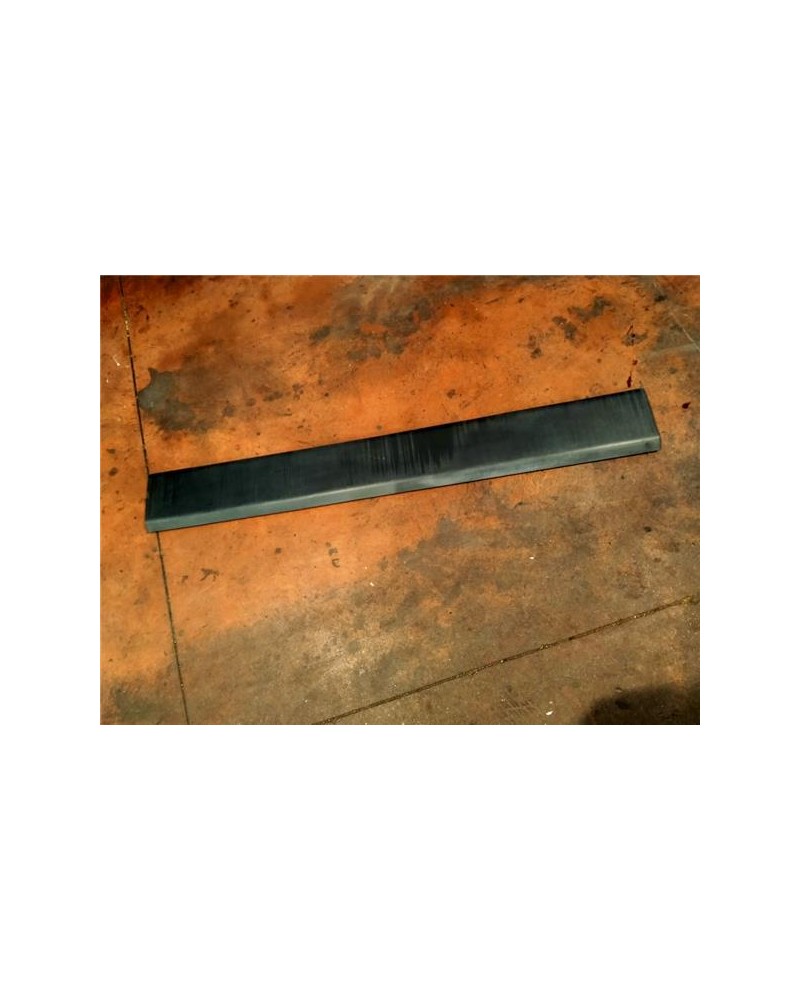 MOLDURA LATERAL IZDA.