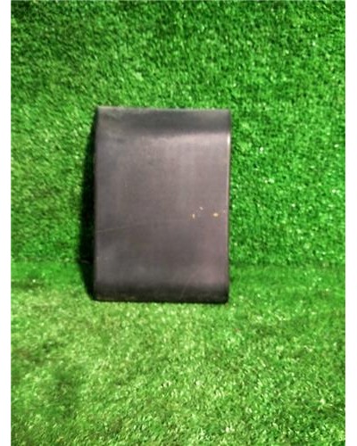 MOLDURA LATERAL IZDA.