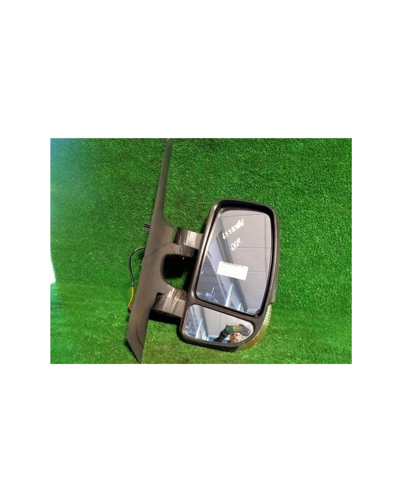 RETROVISOR DCHO.