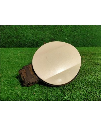 TAPA EXTERIOR COMBUSTIBLE