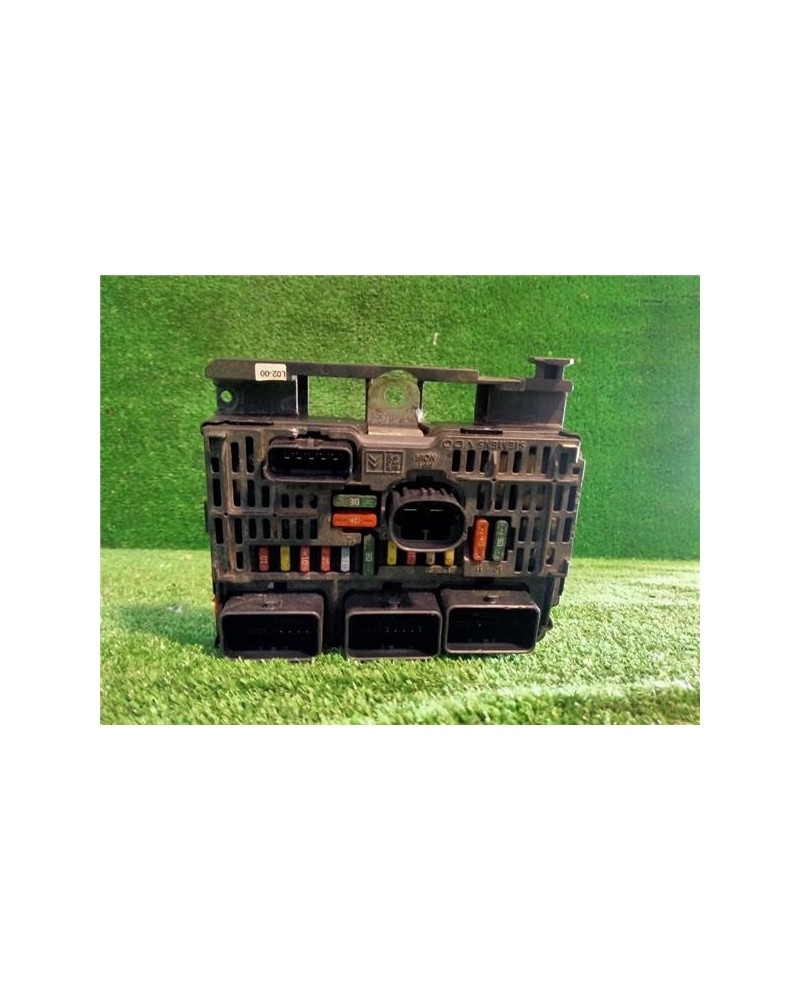 CAJA FUSIBLES/RELE