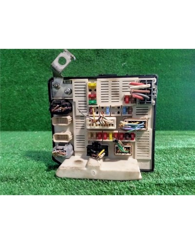 CAJA FUSIBLES/RELE