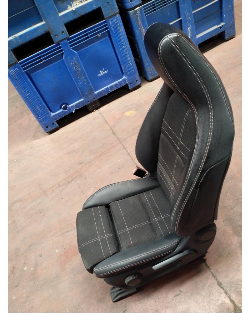 ASIENTO DELANTERO IZQUIERDO