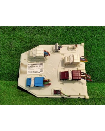 CAJA FUSIBLES/RELE