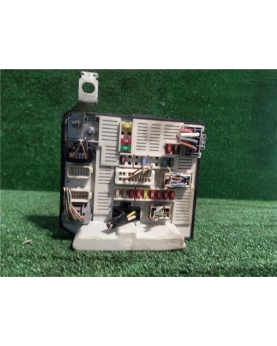 CAJA FUSIBLES/RELE