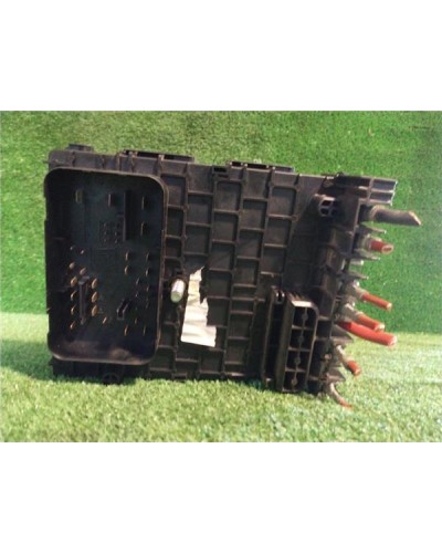 CAJA FUSIBLES/RELE