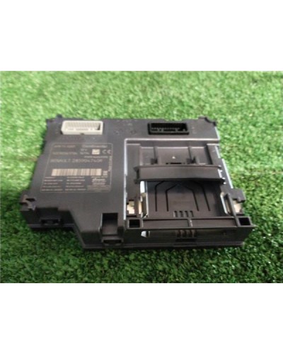 CAJA FUSIBLES/RELE