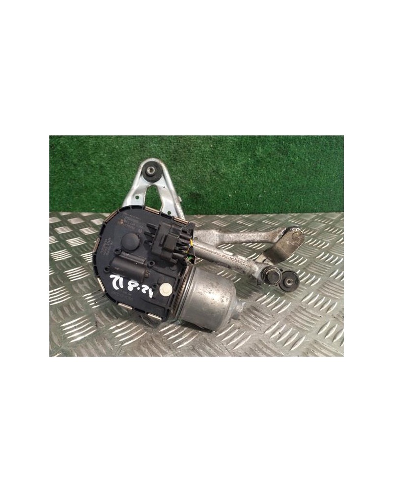 MOTOR LIMPIAPARABRISAS DEL.