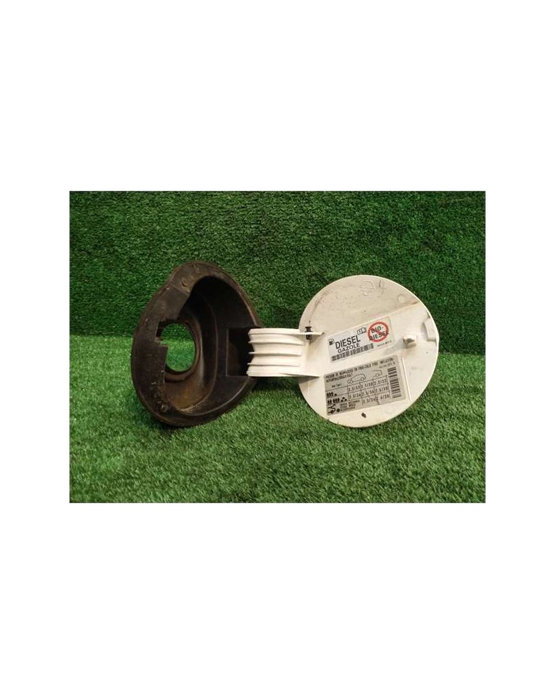 TAPA EXTERIOR COMBUSTIBLE