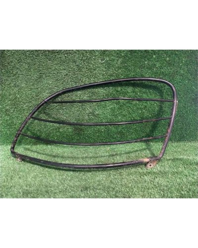 MOLDURA FARO IZDO.