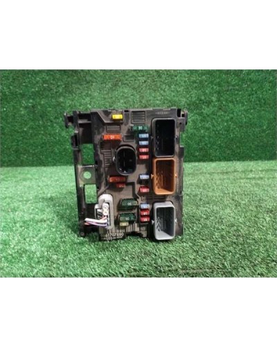 CAJA FUSIBLES/RELE