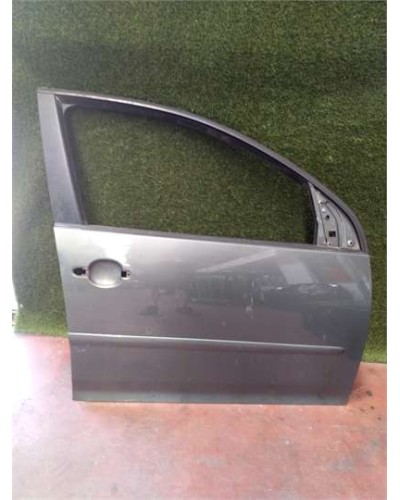 PUERTA DEL. DCHA.