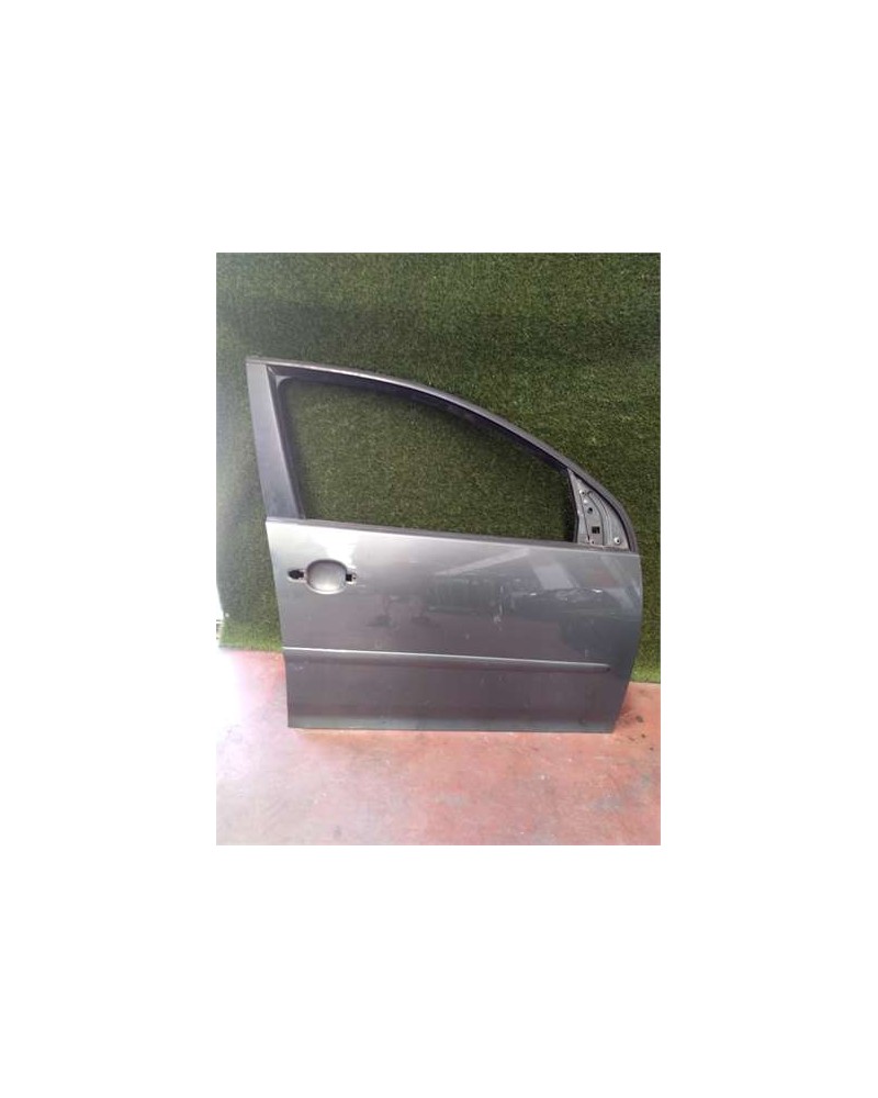 PUERTA DEL. DCHA.