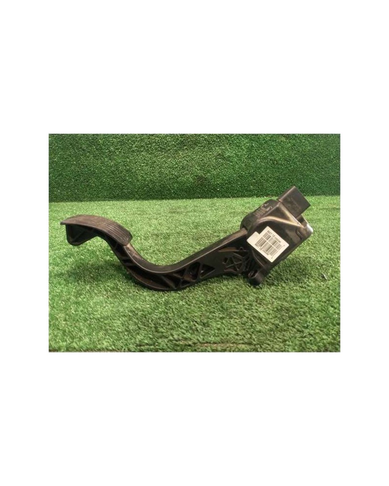 PEDAL ACELERADOR