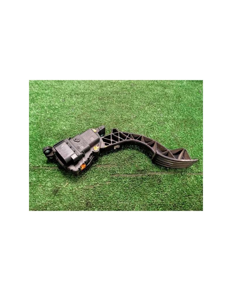 PEDAL ACELERADOR