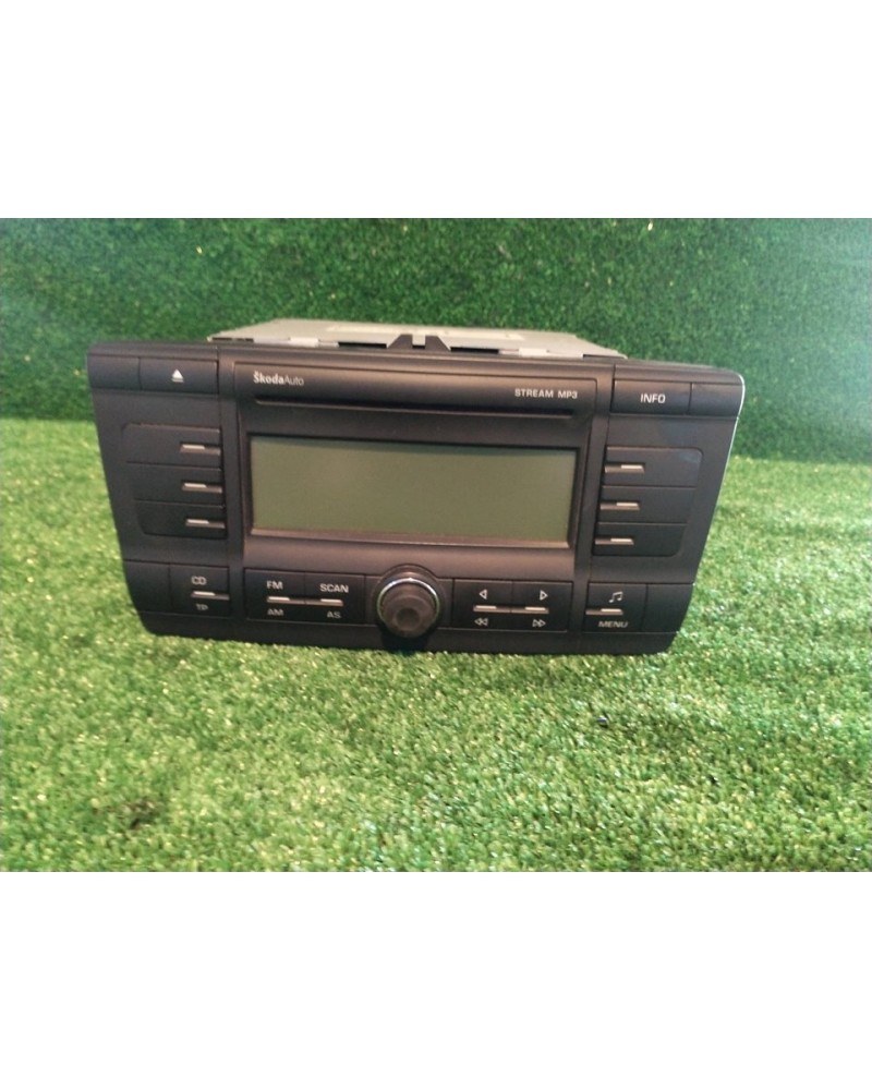 SISTEMA AUDIO / RADIO CD