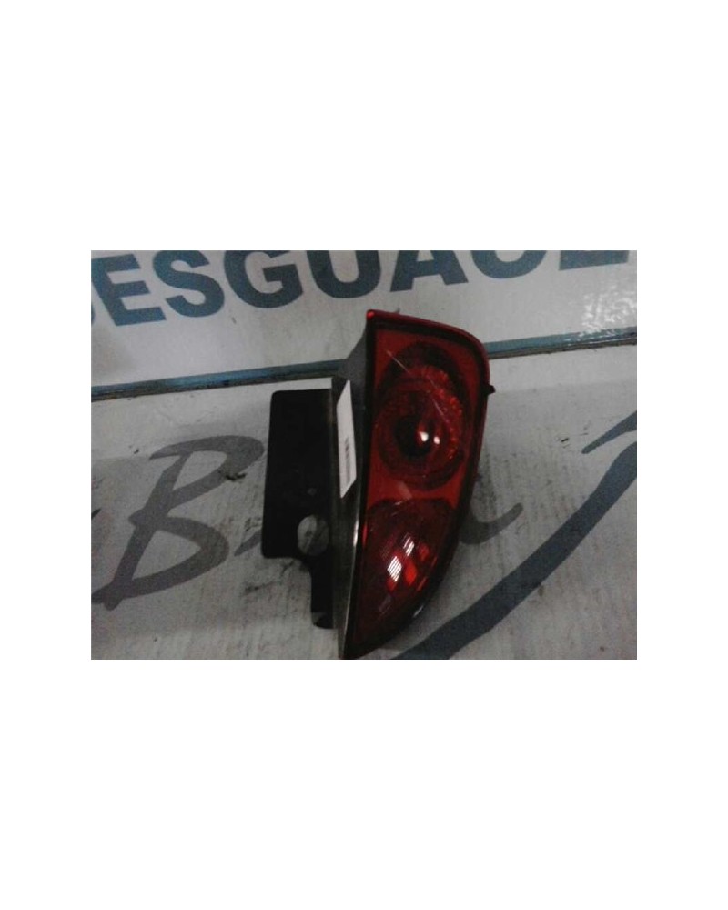 PILOTO ANTINIEBLA TRA. DCHO.