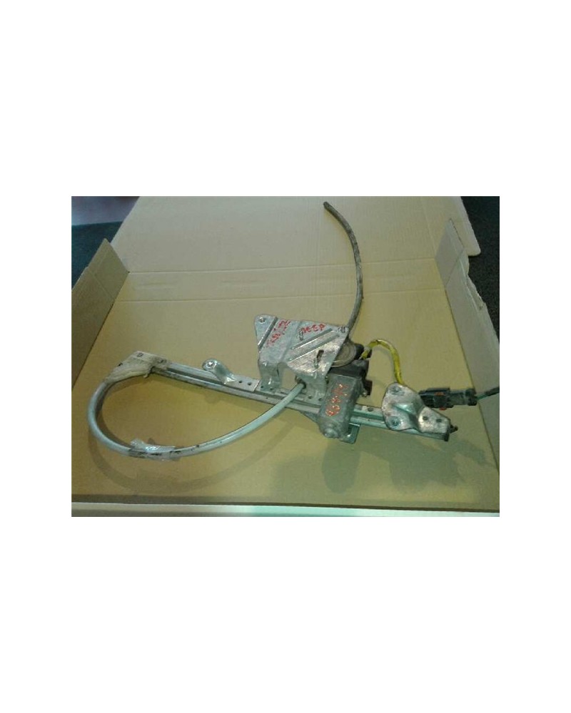 ELEVALUNAS ELECTRICO TRA. IZDO.