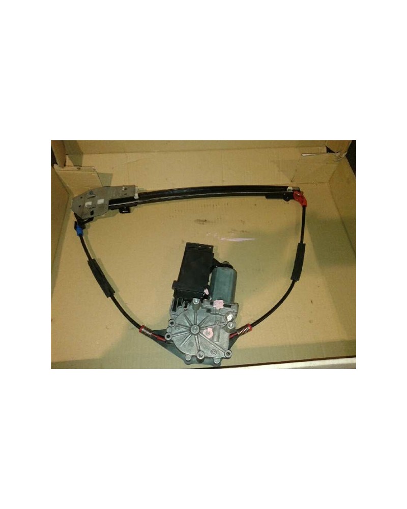 ELEVALUNAS ELECTRICO TRA. IZDO.