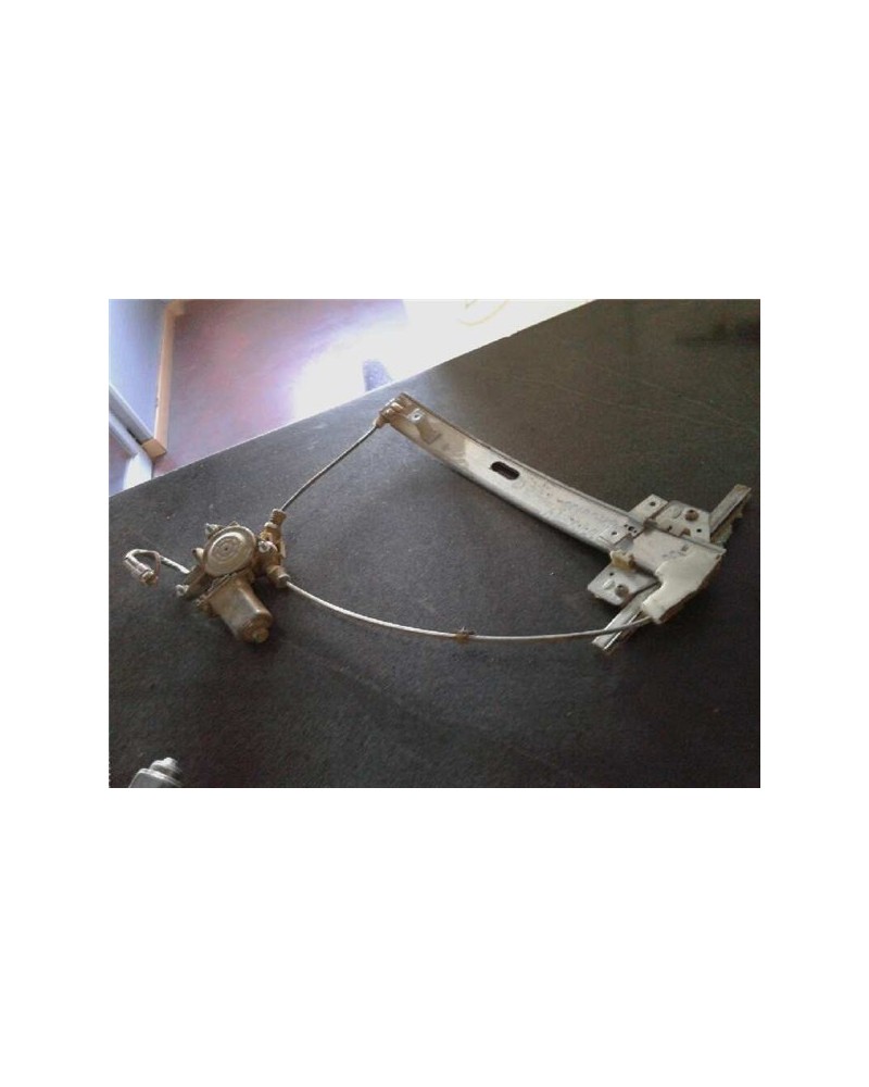 ELEVALUNAS ELECTRICO TRA. IZDO.