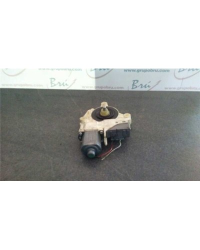 MOTOR ELEVALUNAS DEL. IZDO.