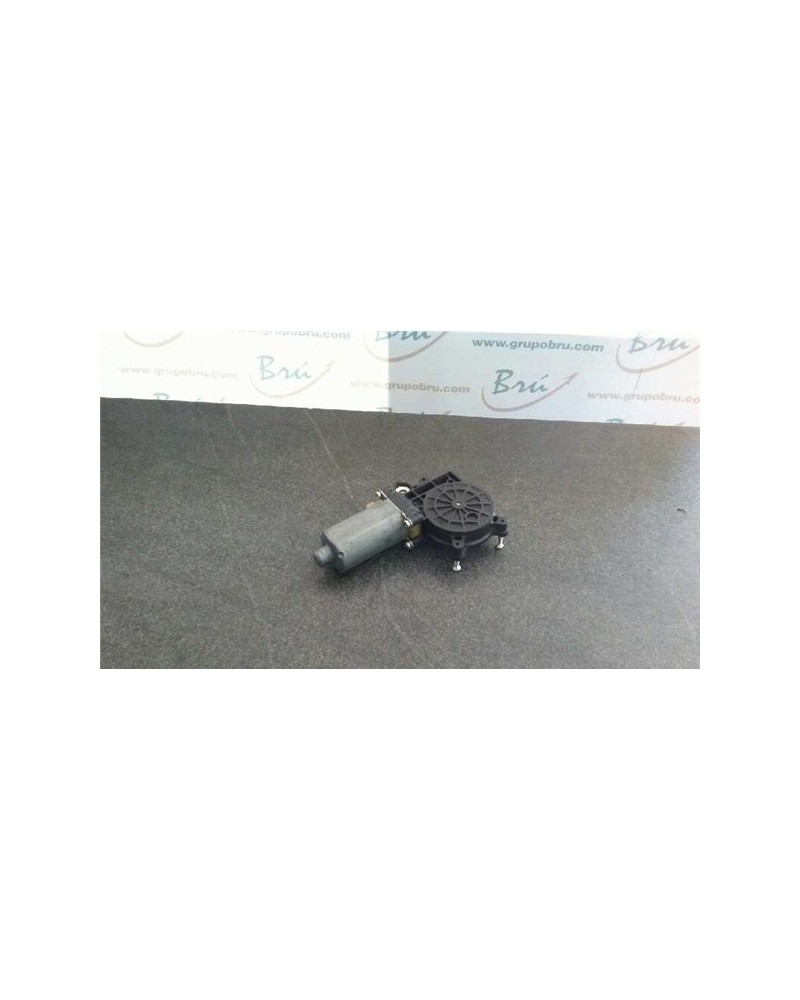 MOTOR ELEVALUNAS DEL. IZDO.