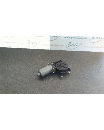 MOTOR ELEVALUNAS DEL. IZDO.