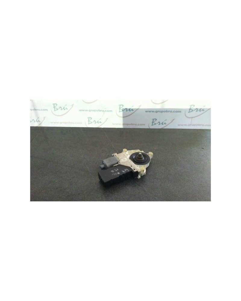 MOTOR ELEVALUNAS DEL. IZDO.