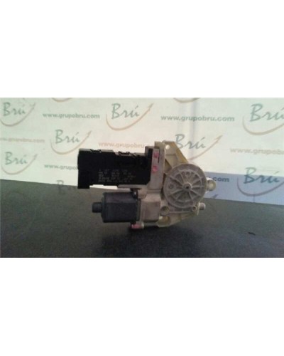 MOTOR ELEVALUNAS DEL. IZDO.