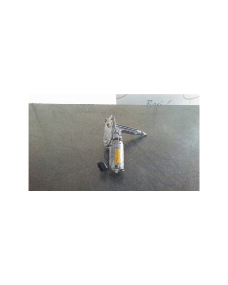MOTOR LIMPIAPARABRISAS TRA.