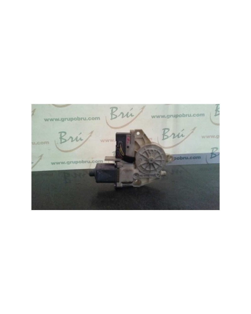 MOTOR ELEVALUNAS DEL. IZDO.